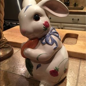 Lenox Poppies in Blue Bunny Cookie Jar